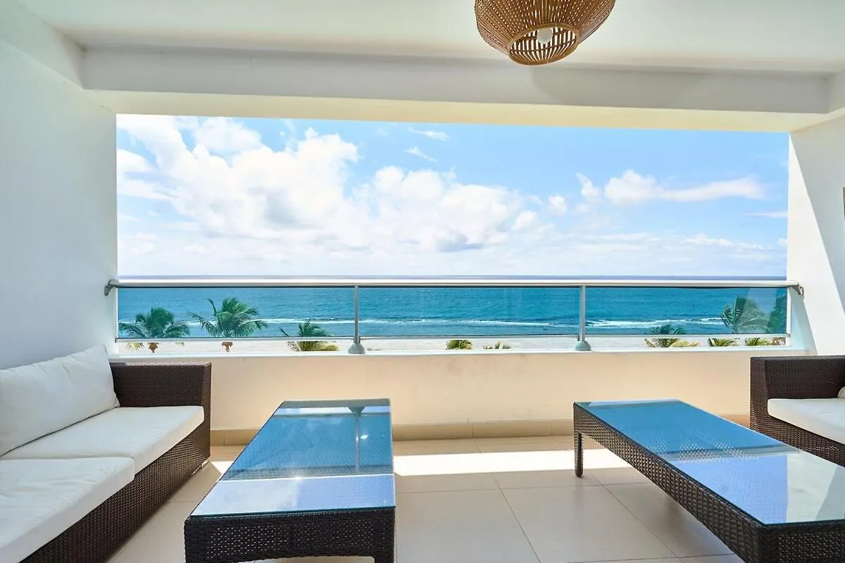 Escape Beachfront Condo At Las Olas In 璜多里奥 公寓